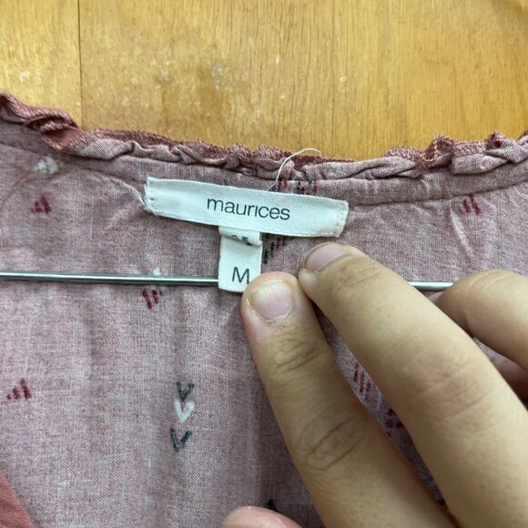 Maurices Mauve Aztec Patterned balloon sleeve Blouse - Picture 3 of 5